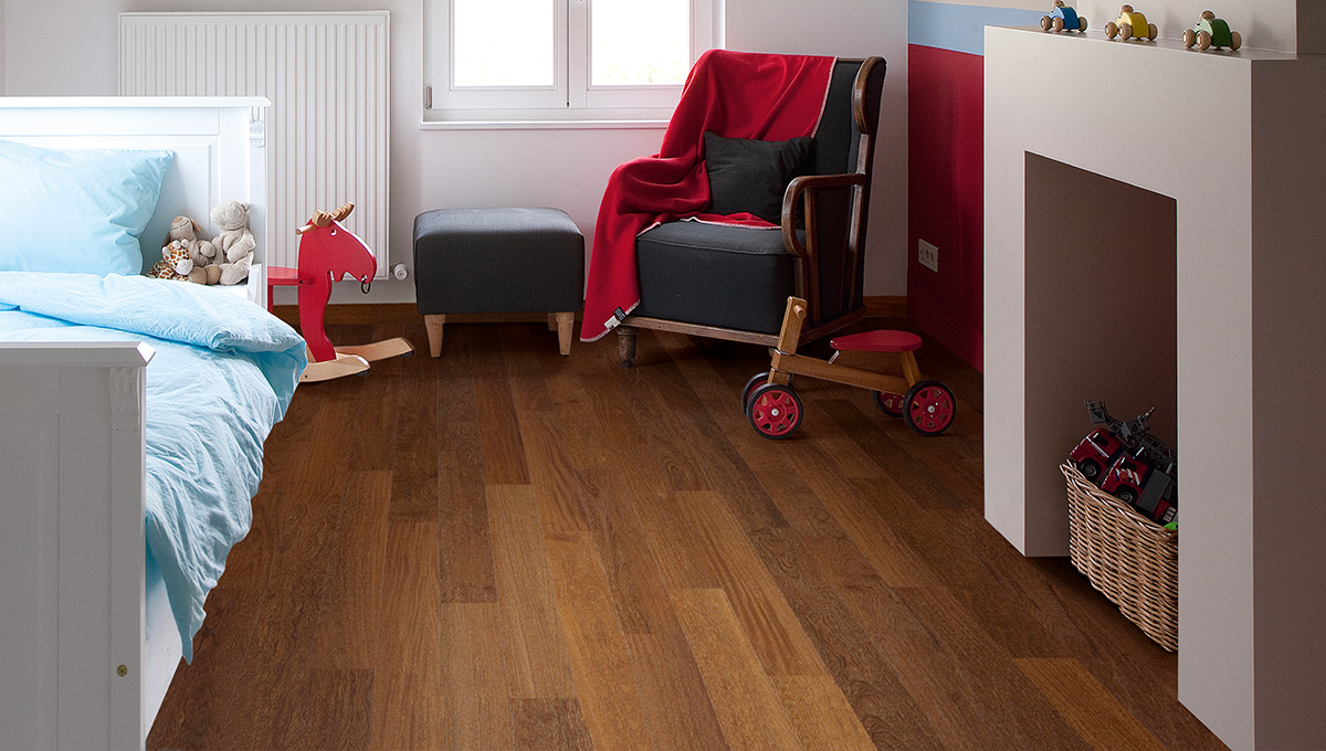 實(shí)木復(fù)合地板得高品牌打造寒冬暖窩家居？ 4