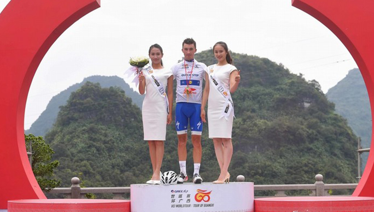 【世巡賽·環(huán)廣西】快步地板車隊，快人一步，豪奪3連冠 12