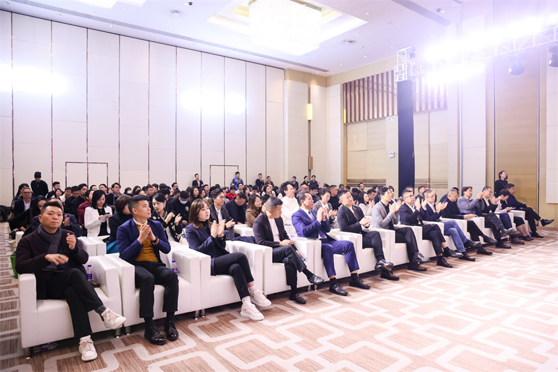 得高榮獲2023中國家居冠軍榜行業(yè)領(lǐng)軍品牌！ image2