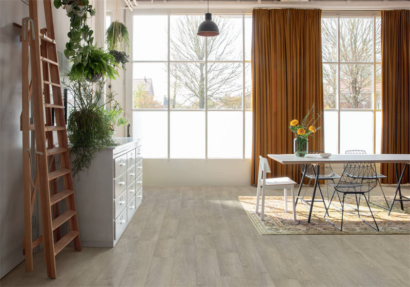 強化復(fù)合地板的家居魅力 image3