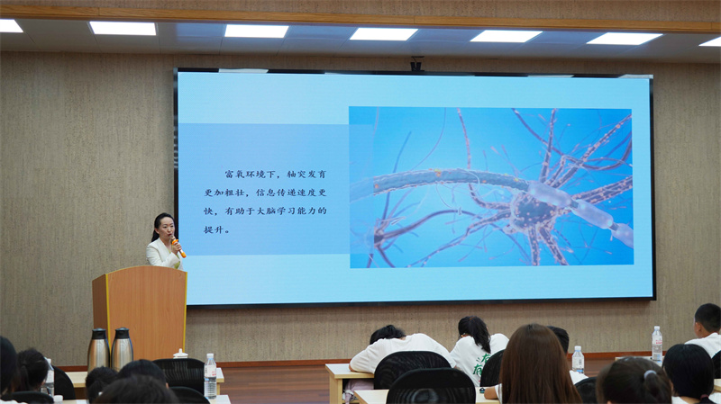 中國(guó)教育電視臺(tái)重磅報(bào)道！富氧生態(tài)研學(xué)之旅 image3