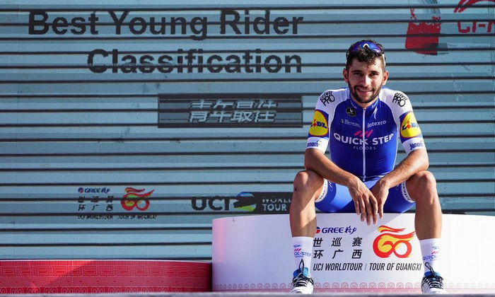 【世巡賽·環(huán)廣西】快步地板車隊(duì)，快人一步，豪奪3連冠